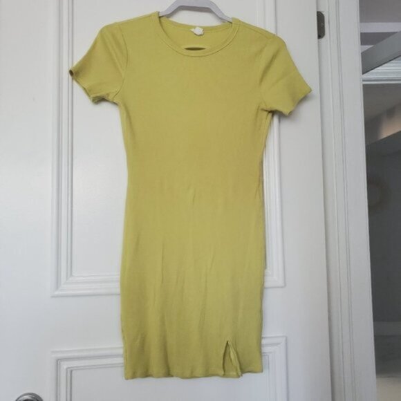 New Garage Pastel Green T-Shirt Dress Open Back - Picture 4 of 7